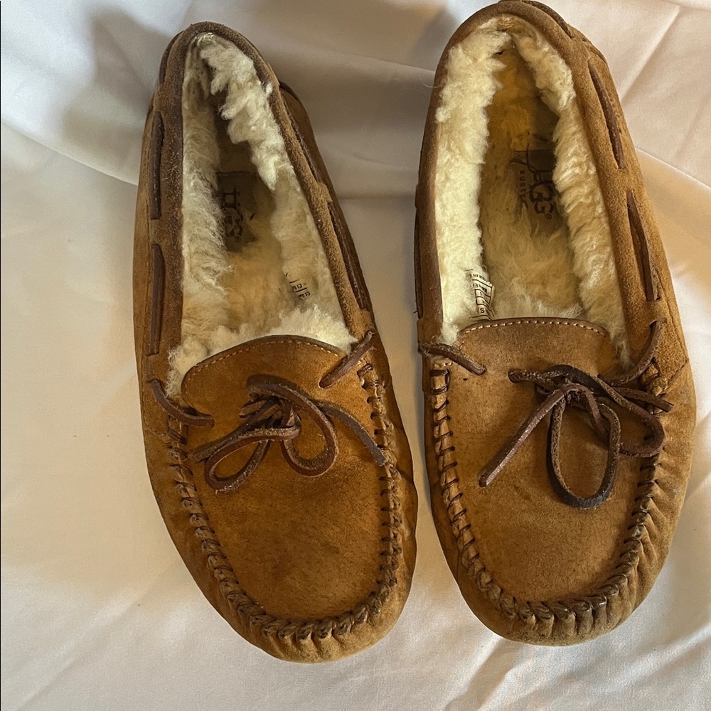 UGG Women’s Tan Moccasin Slippers